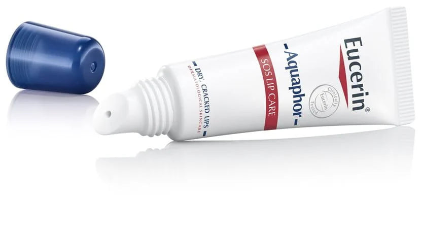 Eucerin Aquaphor SOS Lip Repair Lip Balm, Immediate 60-Seconds Lip Care and Relief, Moisturizing Effect for Dry and Cracked Lips, 10ml